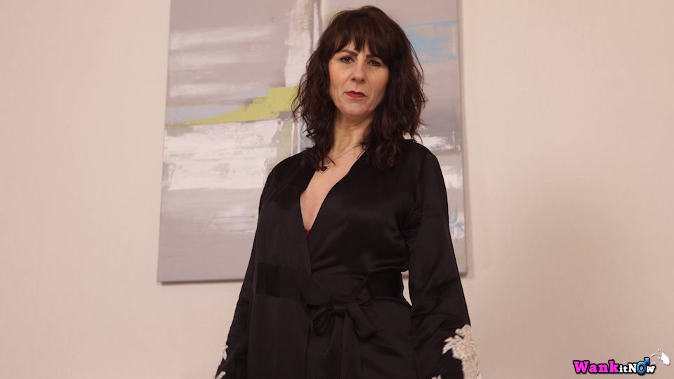 Toni Lace - Step mom Blows Best - Sexy Videos - WankitNow