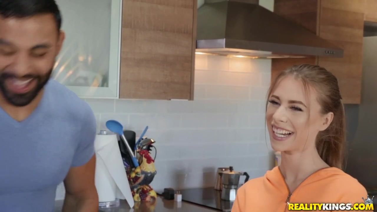 Anya Olsen & Derrick Ferrari in Smoothies For Sale - RealityKings