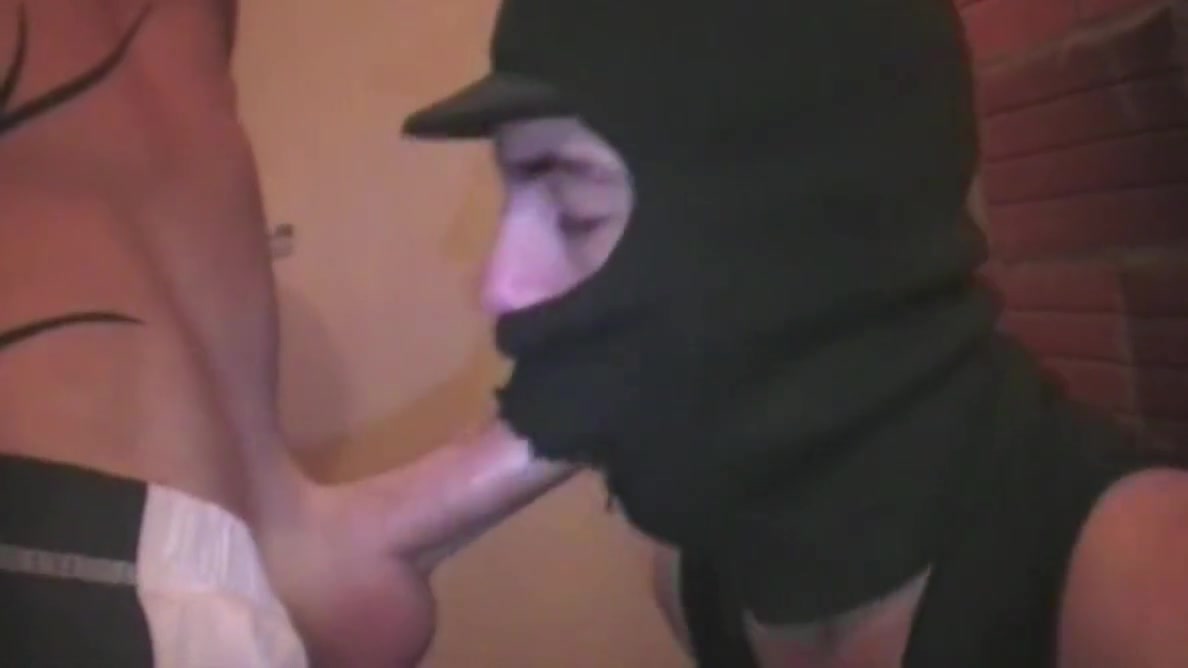 107 French Gay Fucked B Ystraight Boy In Discret Basement Withtou Face