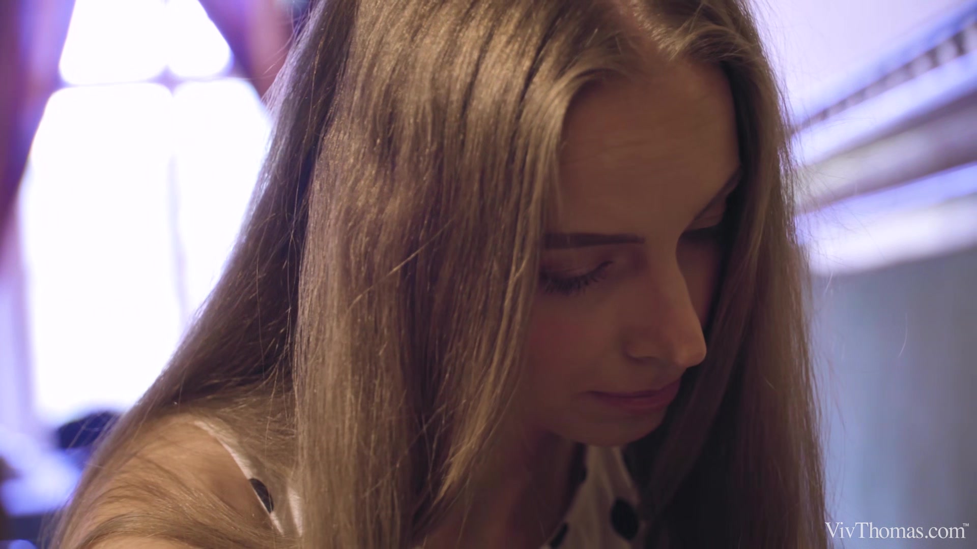 Bad Education - Emylia Argan & Kinuski - VivThomas