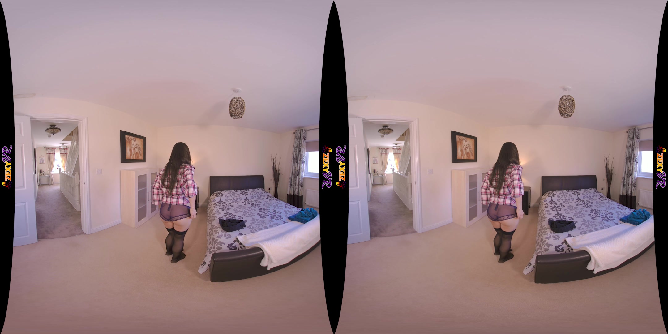 Strip Bargain featuring Ella Jay - ZexyVR