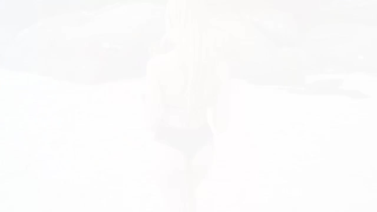 Daped-In-Public #9 : Beautiful & Sexy 22 Years Brazilian Blonde
