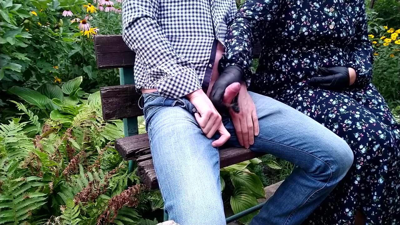 Neighbor Secretly Asked For My Cum For Her Cuckold Hubby I Couldnt Resist Her Temptation Right On The Street