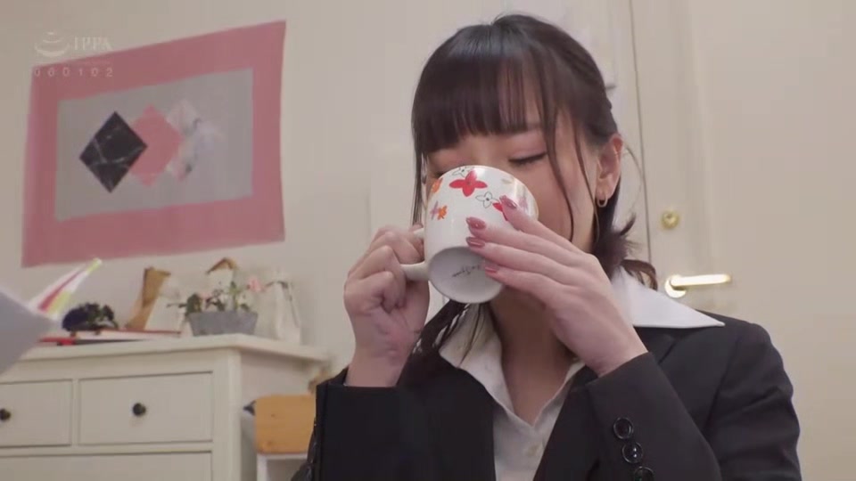07590 Female teacher x humiliation
