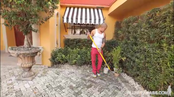 Kimmie Gets Cocked - PlumperPass