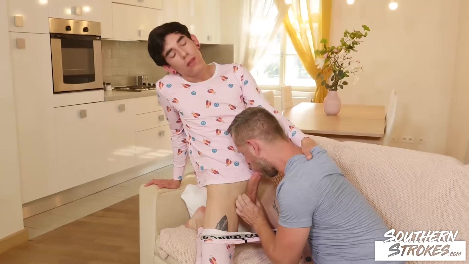 SOUTHERNSTROKES Alex Axel Drilled Stepson Roman Capellini