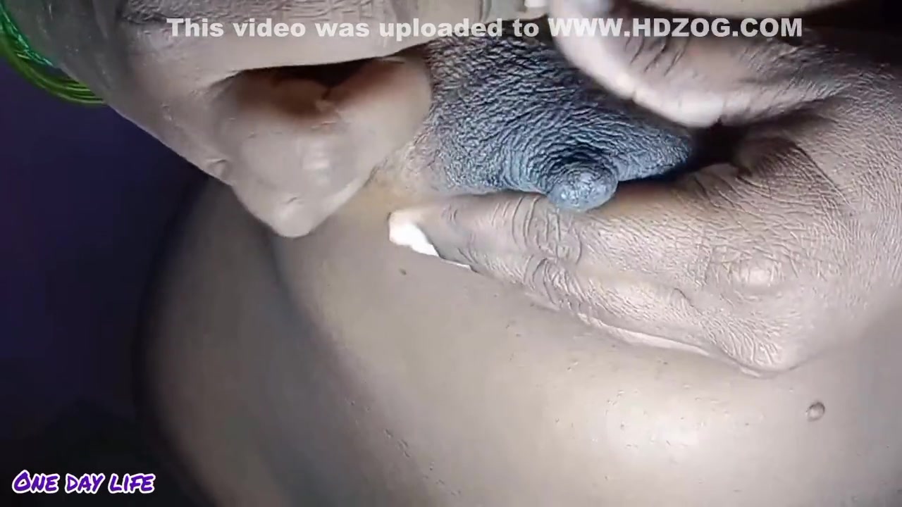 Tamil Desi Hot Wifes Boobs Squeezing Milking Video