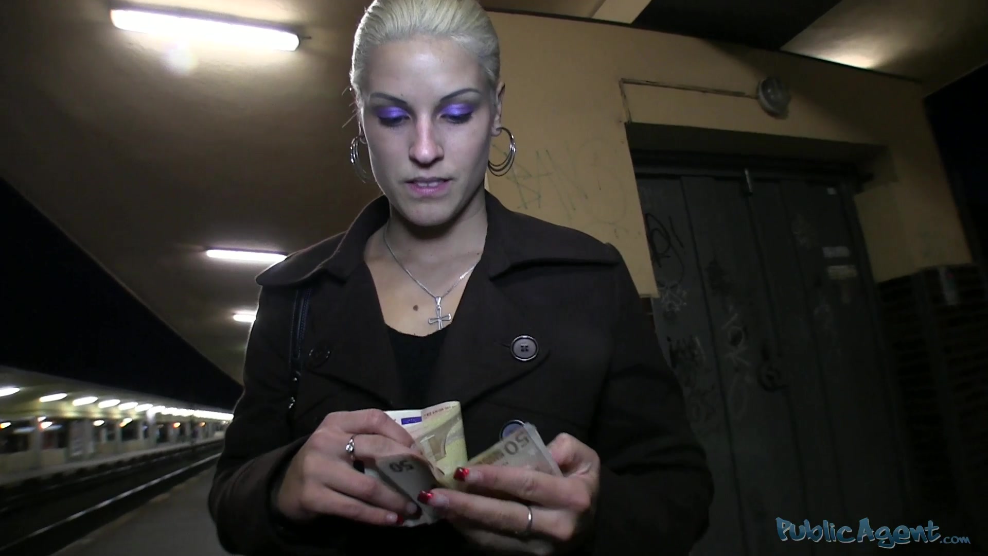 PublicAgent Video. Beata