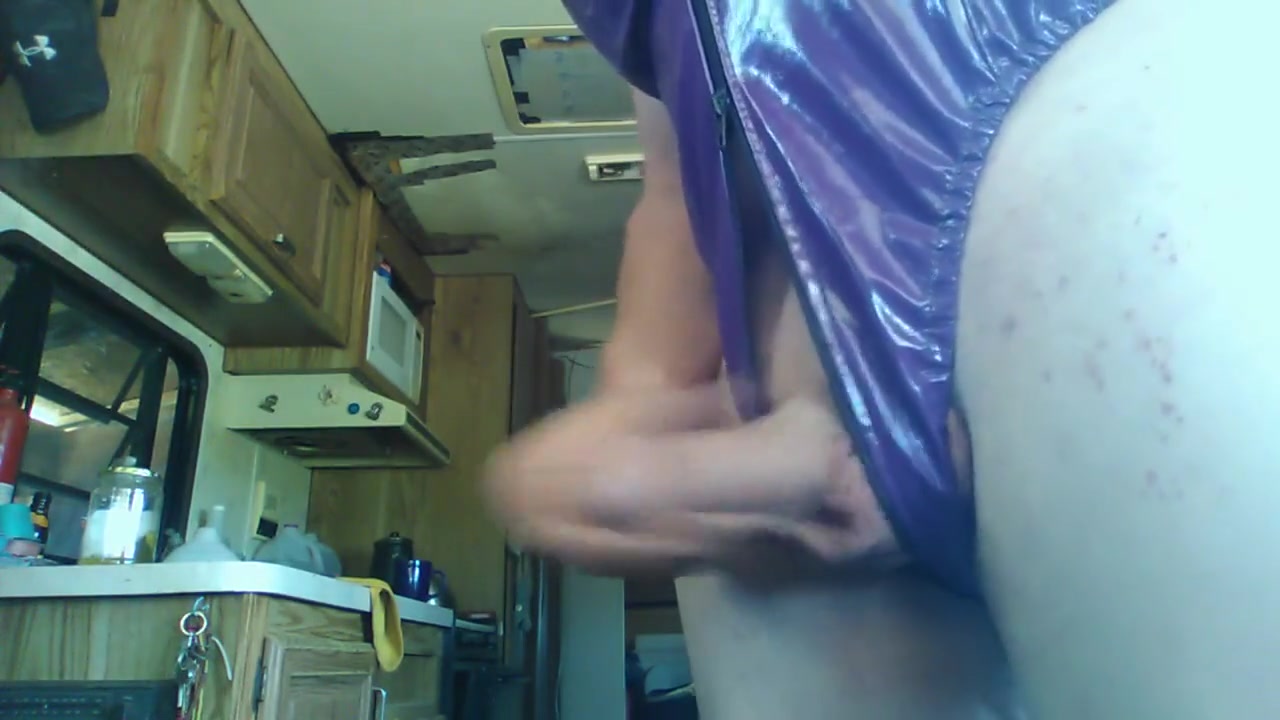 Joanne Sweeping Cleaning Dancing And Cummimg For You