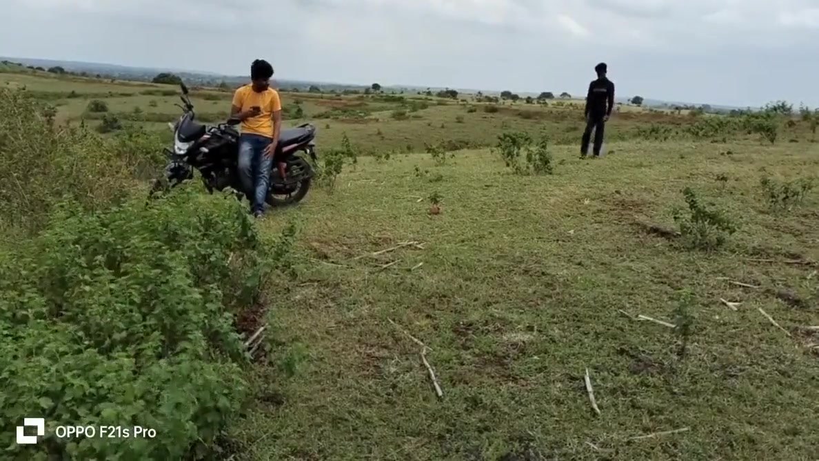 This Is A Romantic Journey From The Time My Friend And I Left The House And Went To The Corn Field. This Is A Funny Story -hindi