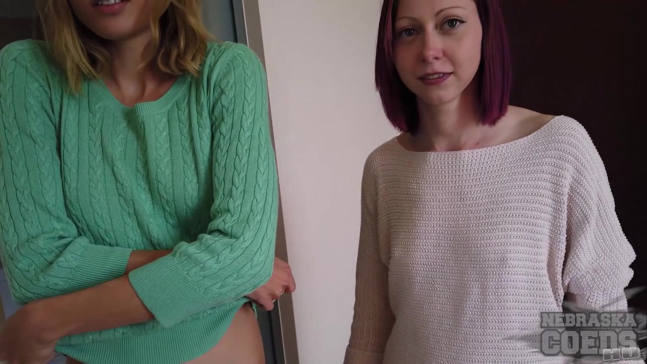 Pretty Models Miss Pussycat And Bleika Giving A Double Blowjob To Lucky Cameraman