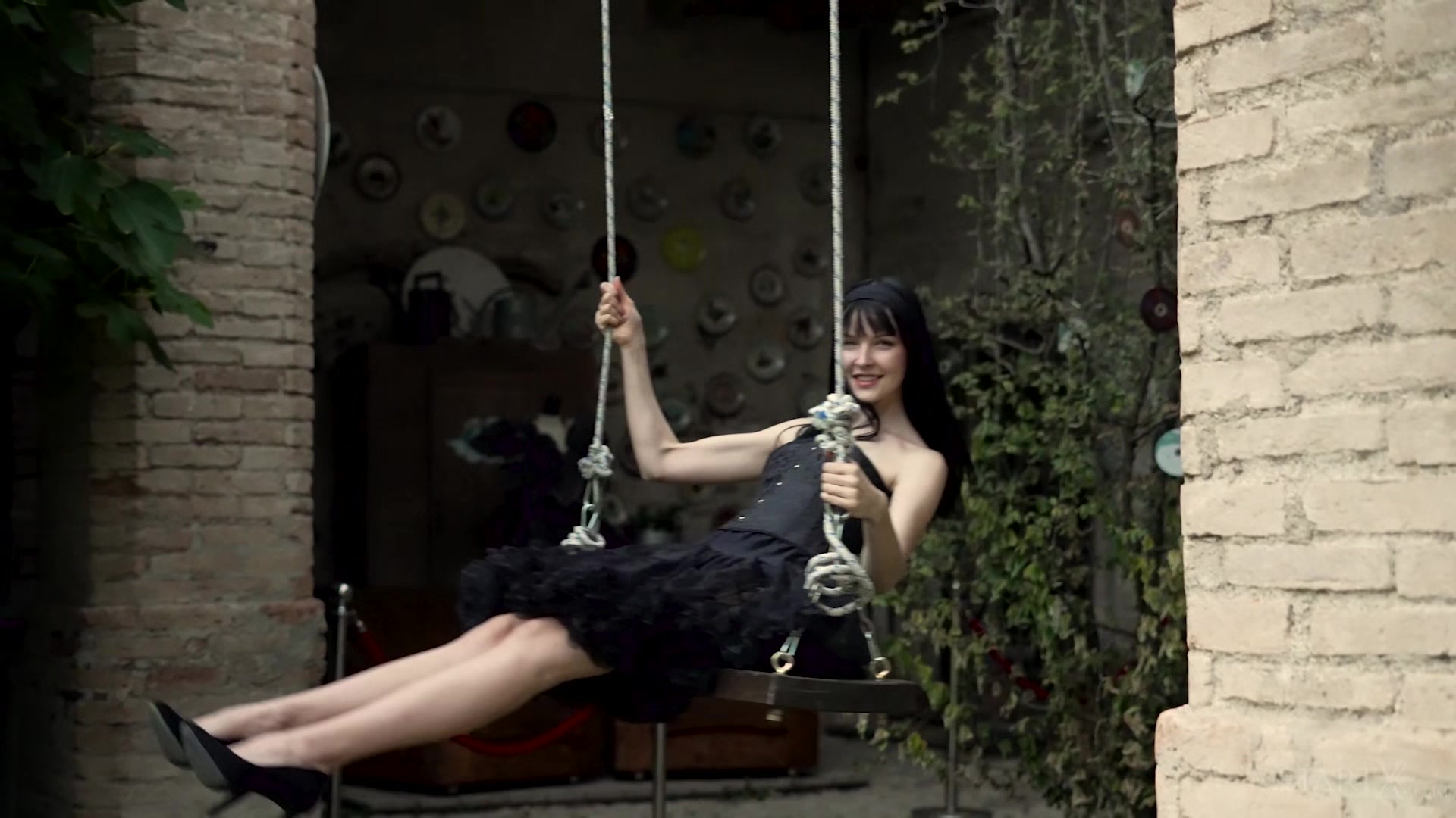 Amelias Swing 2 - Amelia Riven