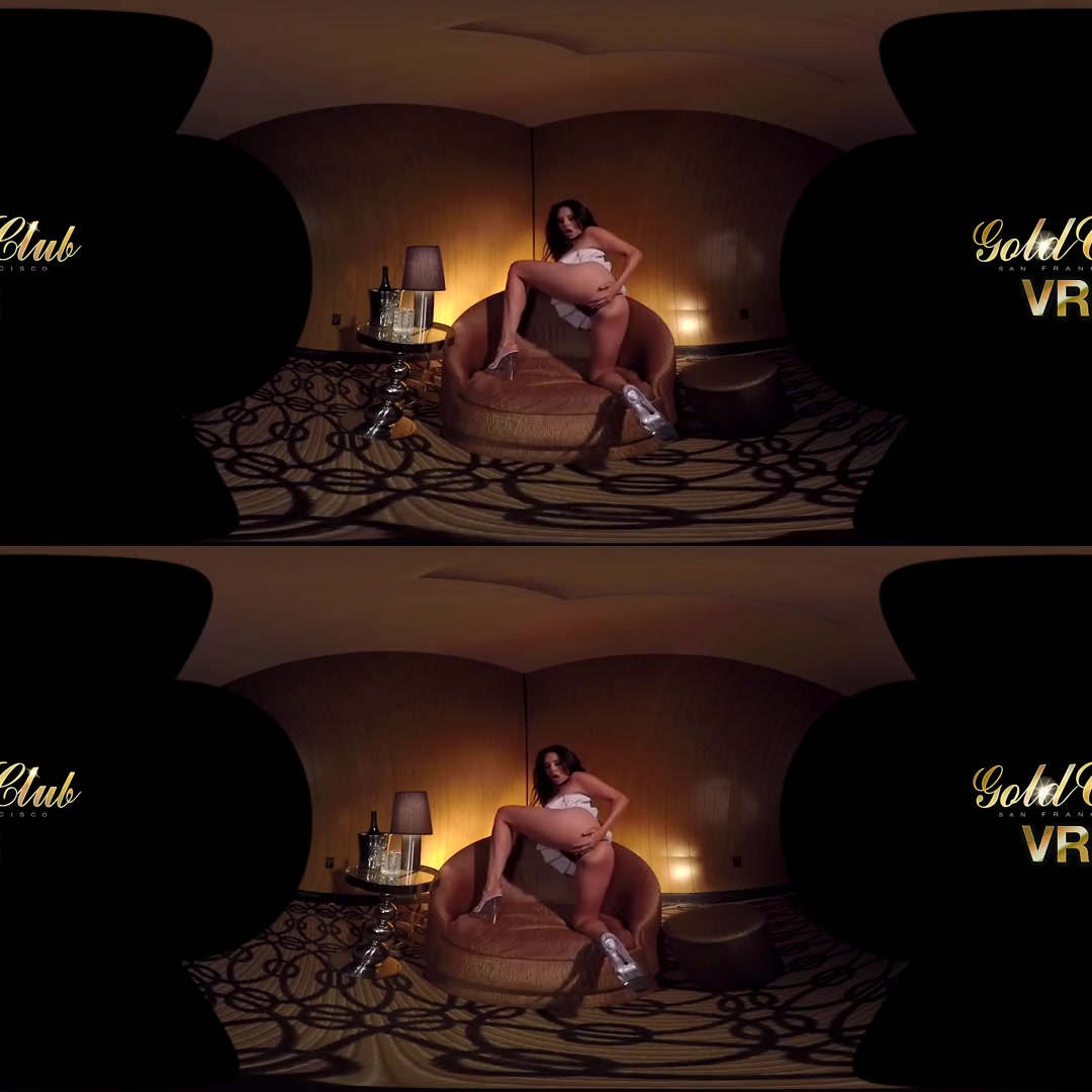 Missy Martinez in Missy Martinez Topless Lapdance - VRClubz