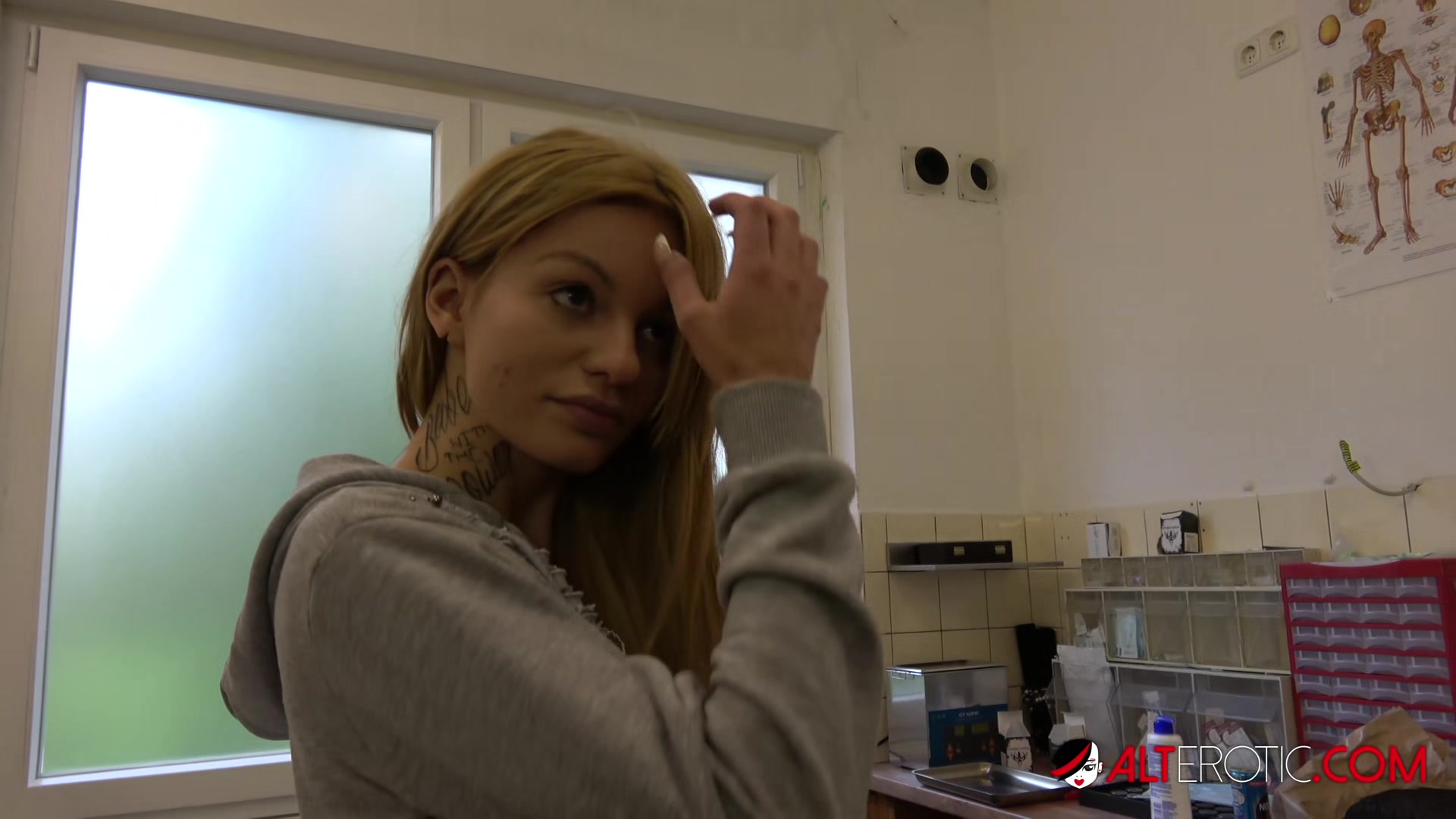 Jay Jay Ink covers up a messy tattoo