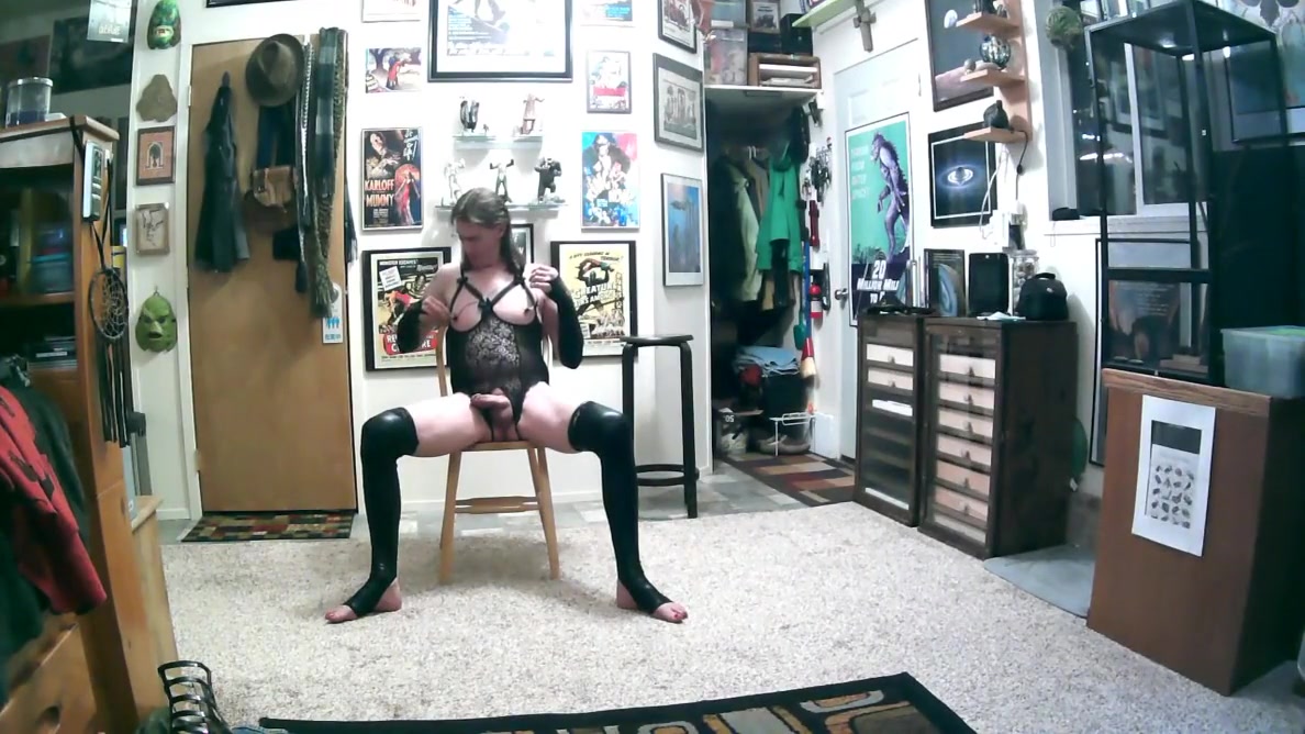 Kevinstockings Pratices Safe Sex With The Camera