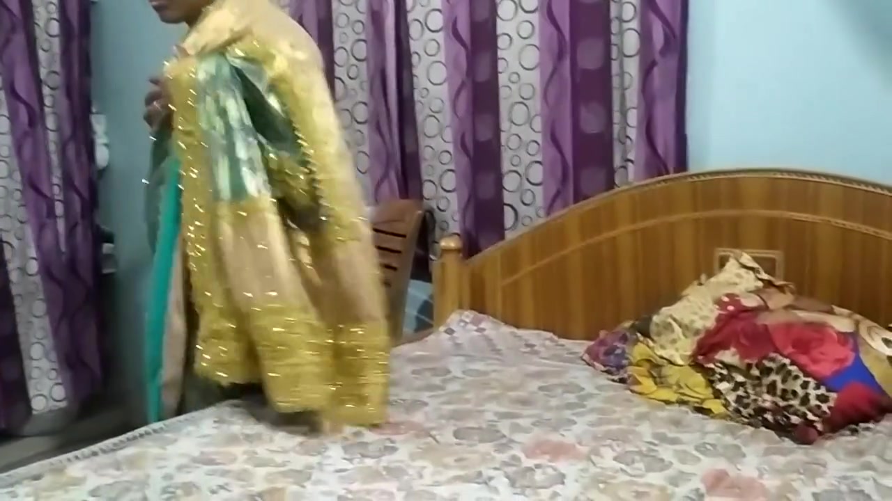 I Sneak Into My Stepmoms Bed And Fuck Her - Leaving Her Creampied