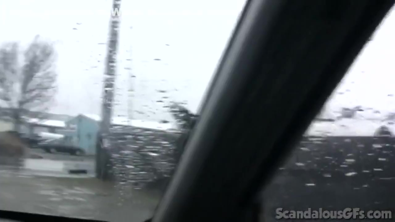 teen 18+ Hottie Masturbates In Car