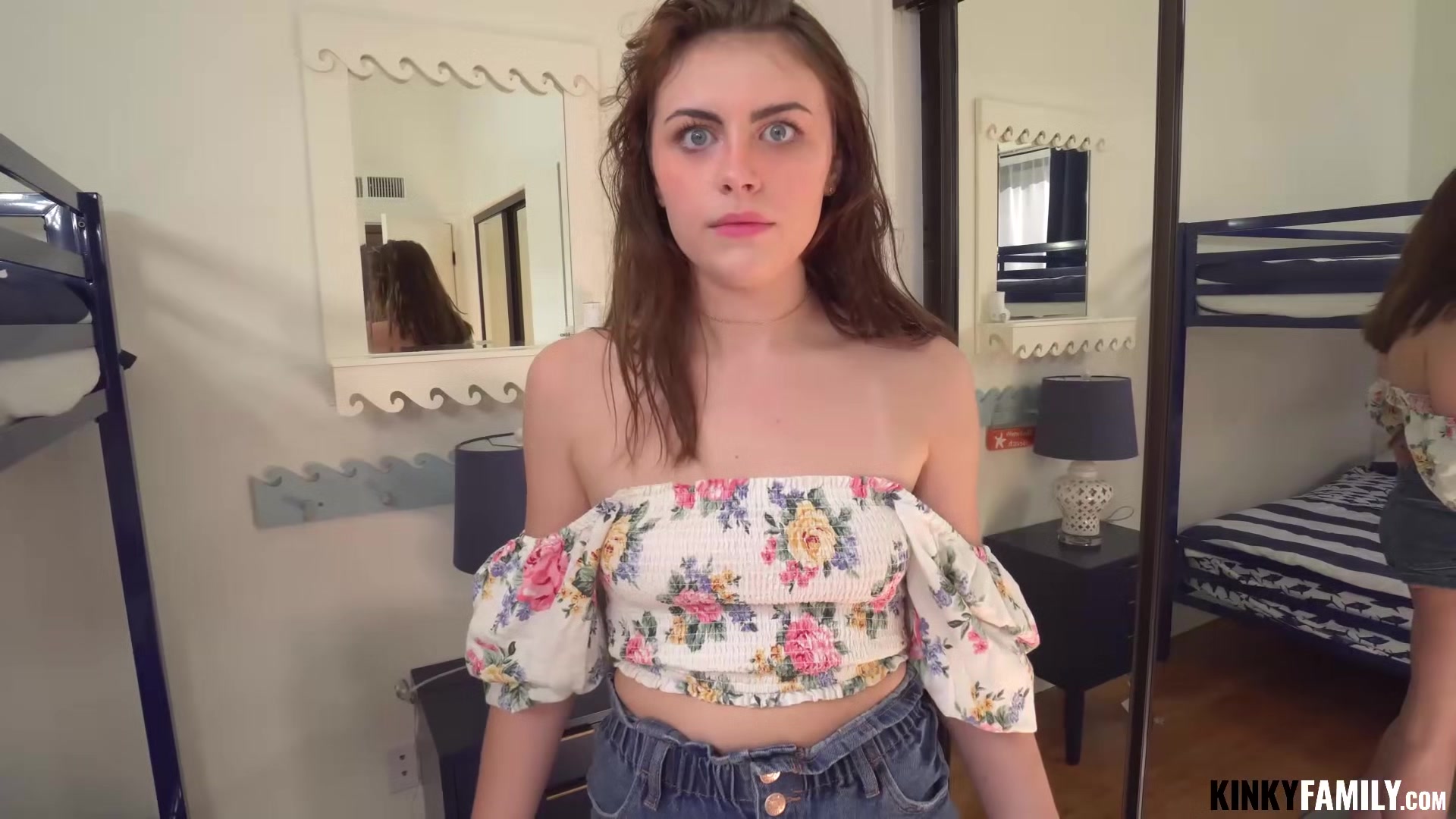 Kinky Family - Selina Bentz - Stepsis slurping pussy fucking