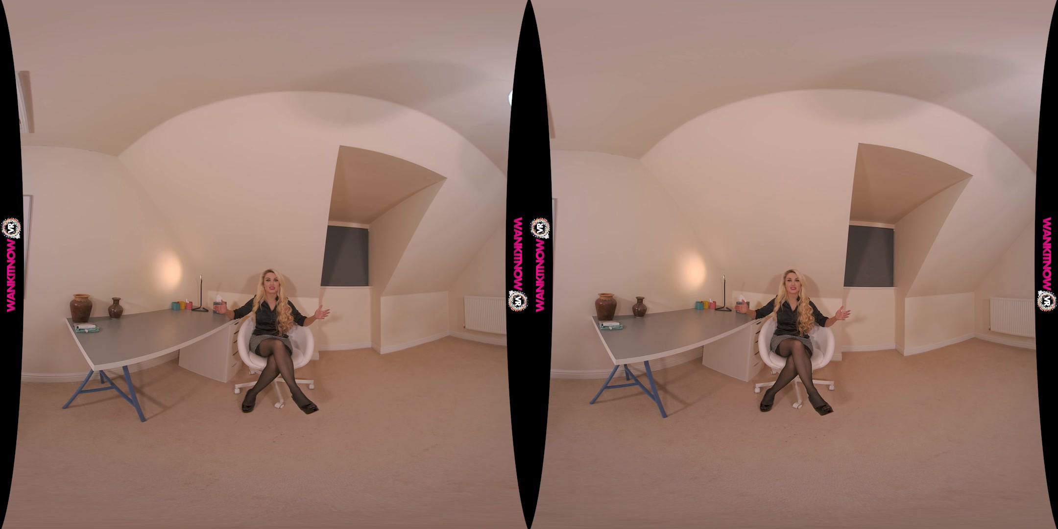 Wank Distraction featuring Ashley Jay - WankitNowVR