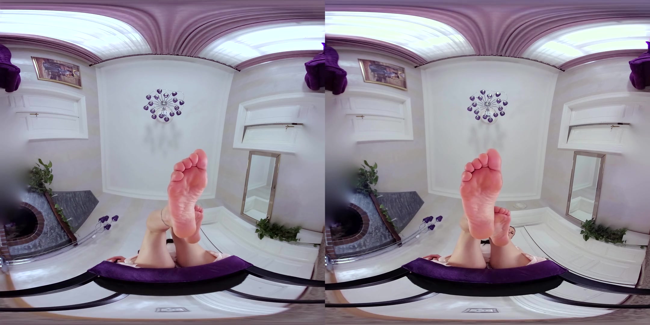 Crouching Star - Upskirt Face Sitting - SexLikeReal
