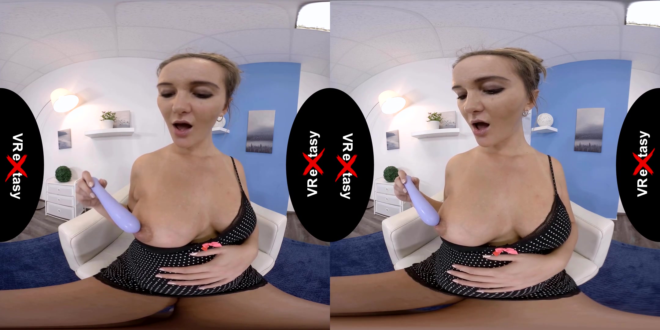 I am so Horny - SexLikeReal