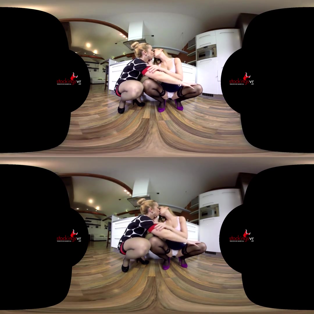 Nikky Dream & Mandy Paradise in Objects Of Desire - StockingsVR