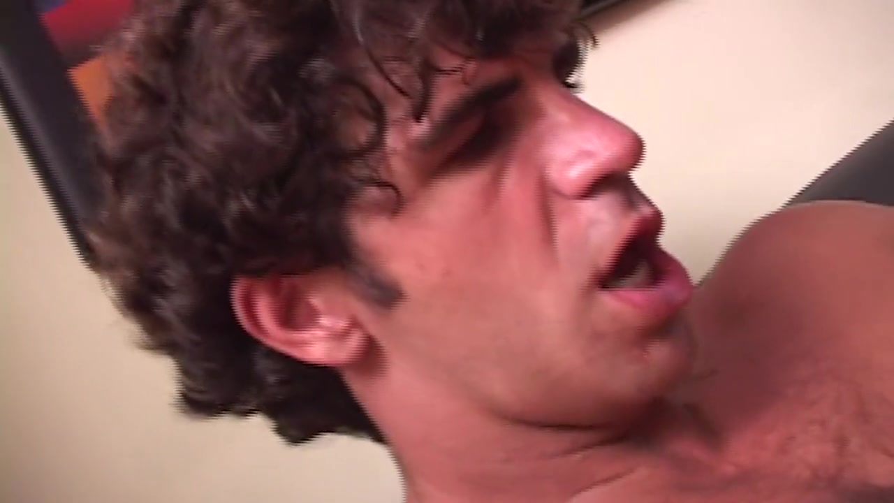 Young Hombres 03 Scene 1