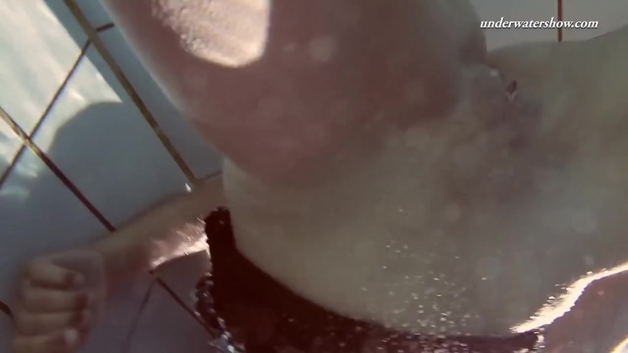 Sima Shows Her True Nature Underwater