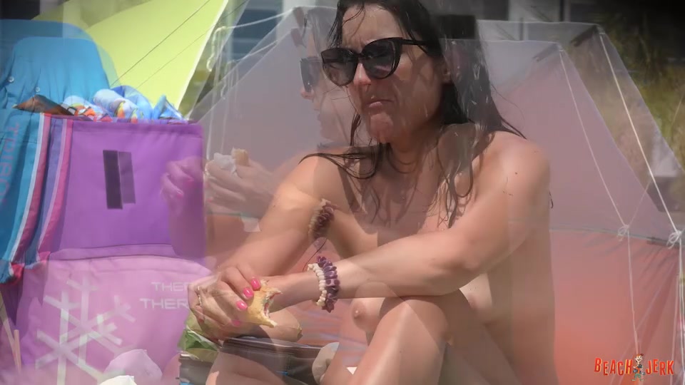 Up close and personal 24 - BeachJerk
