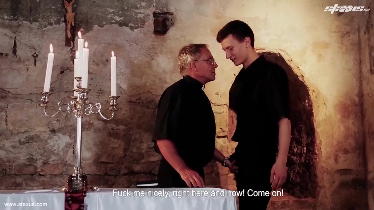 Yuri Adamov And Mike James In Dark Haired Dreamers Find Love