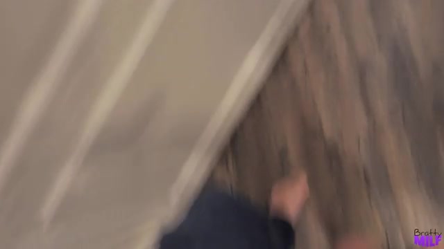 Stepmom Needs A Big Strong Man - S7:E9 - Brattymilf