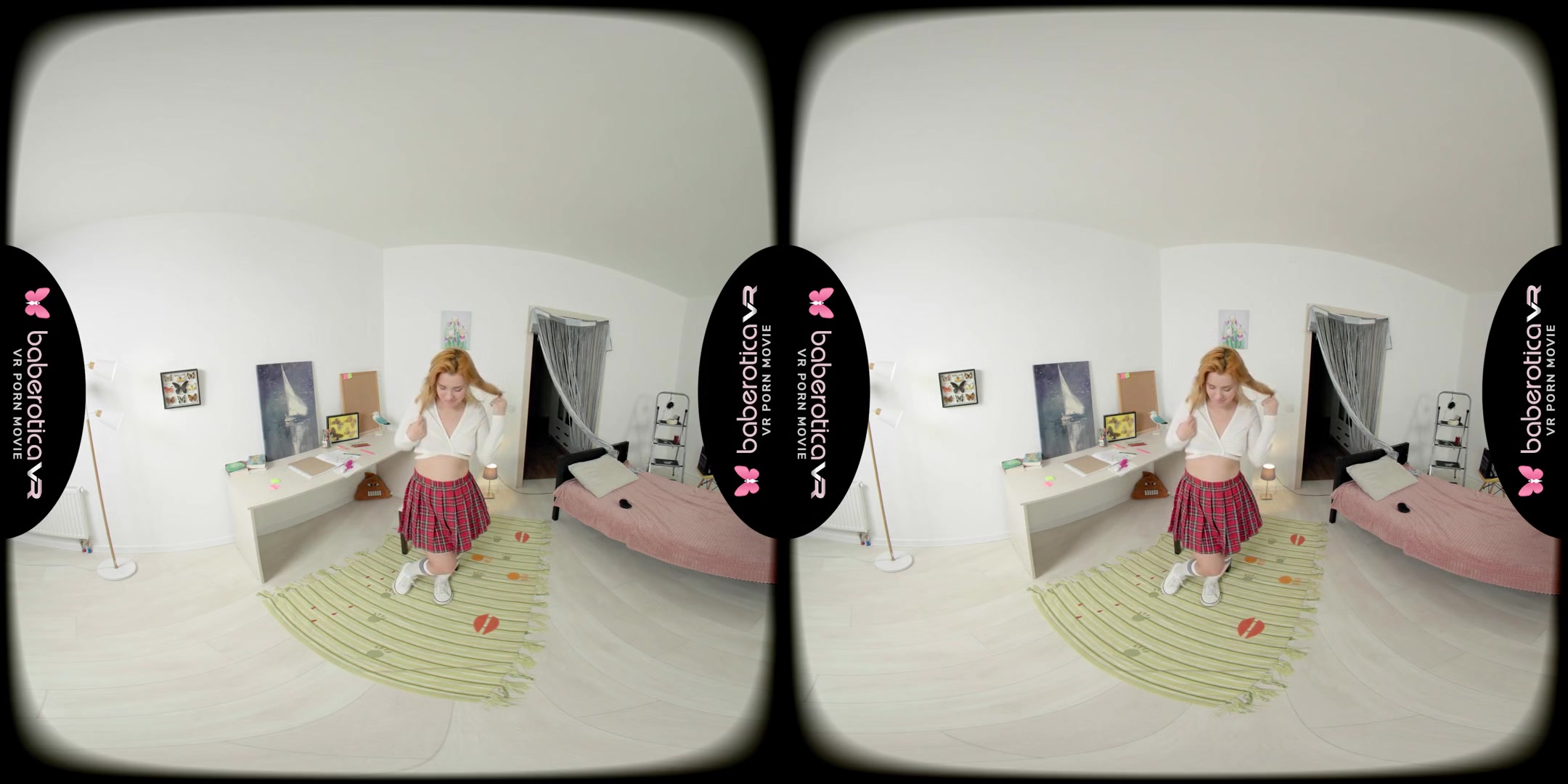 New Russian Blonde Angel Jolie Masturbates In Shoes And Socks