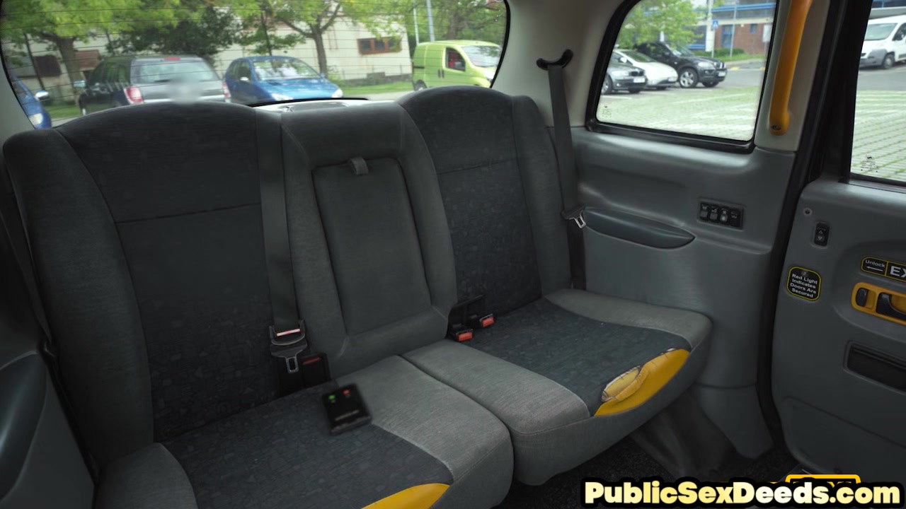 Beauty 21yo passenger babe pussysmashed