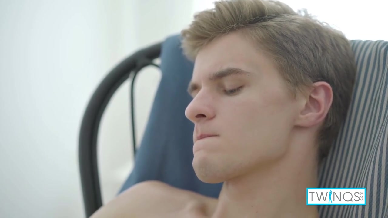 Blonde Hottie Stuffs His Butt With A Big Dildo! - Alex Anders