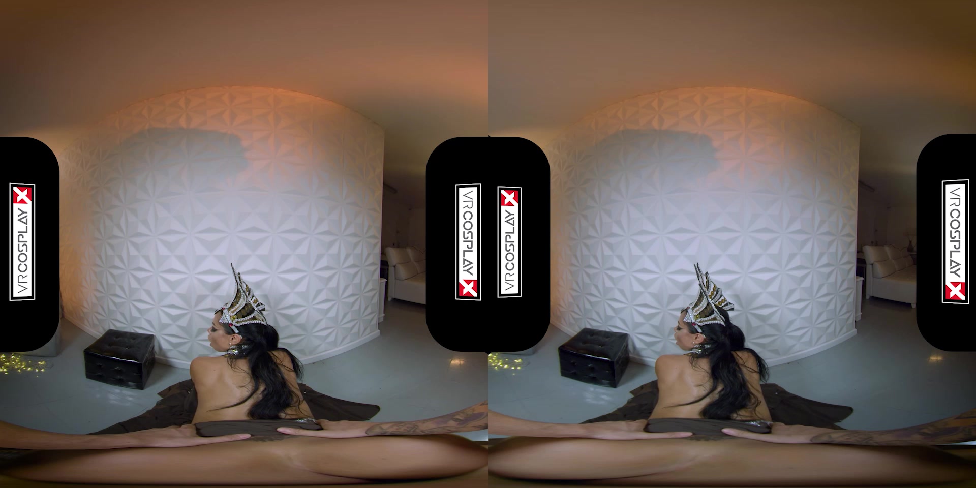 Canela Skin in Queen of the Damned A XXX Parody - VRCosplayX