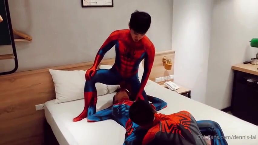 Heroes Mess