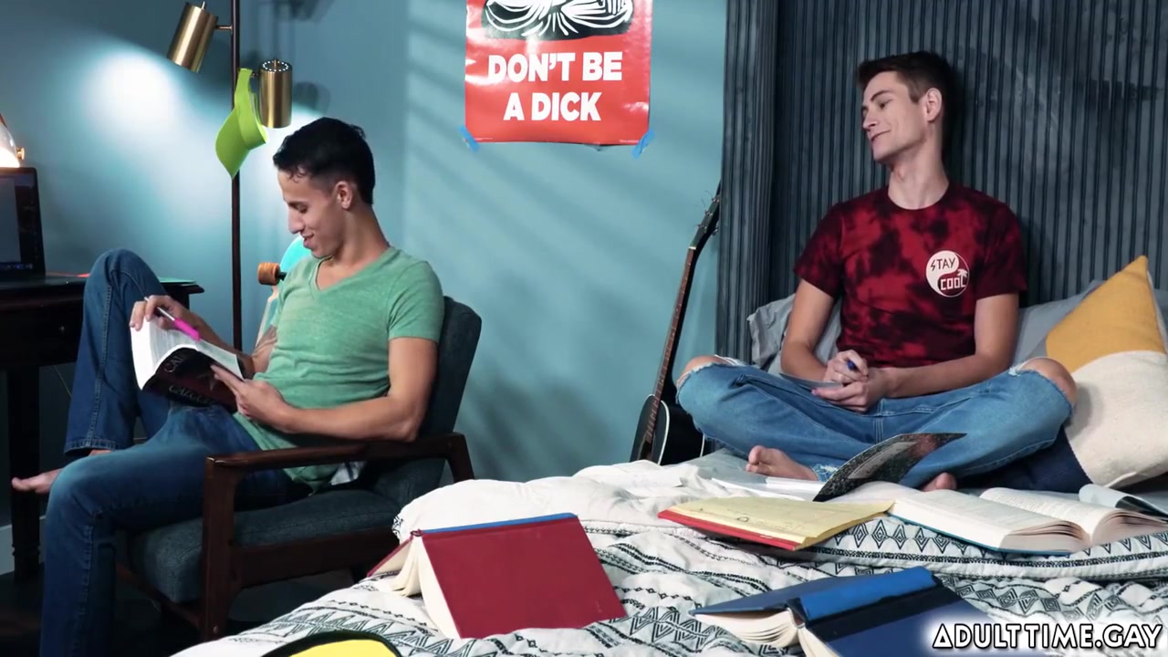 Des Irez And Trevor Harris In Boyfriends And Are Trying Their Best To Study But Getting Distracted By Each Other So Agree To Take A Break For Intimate Sex 6 Min
