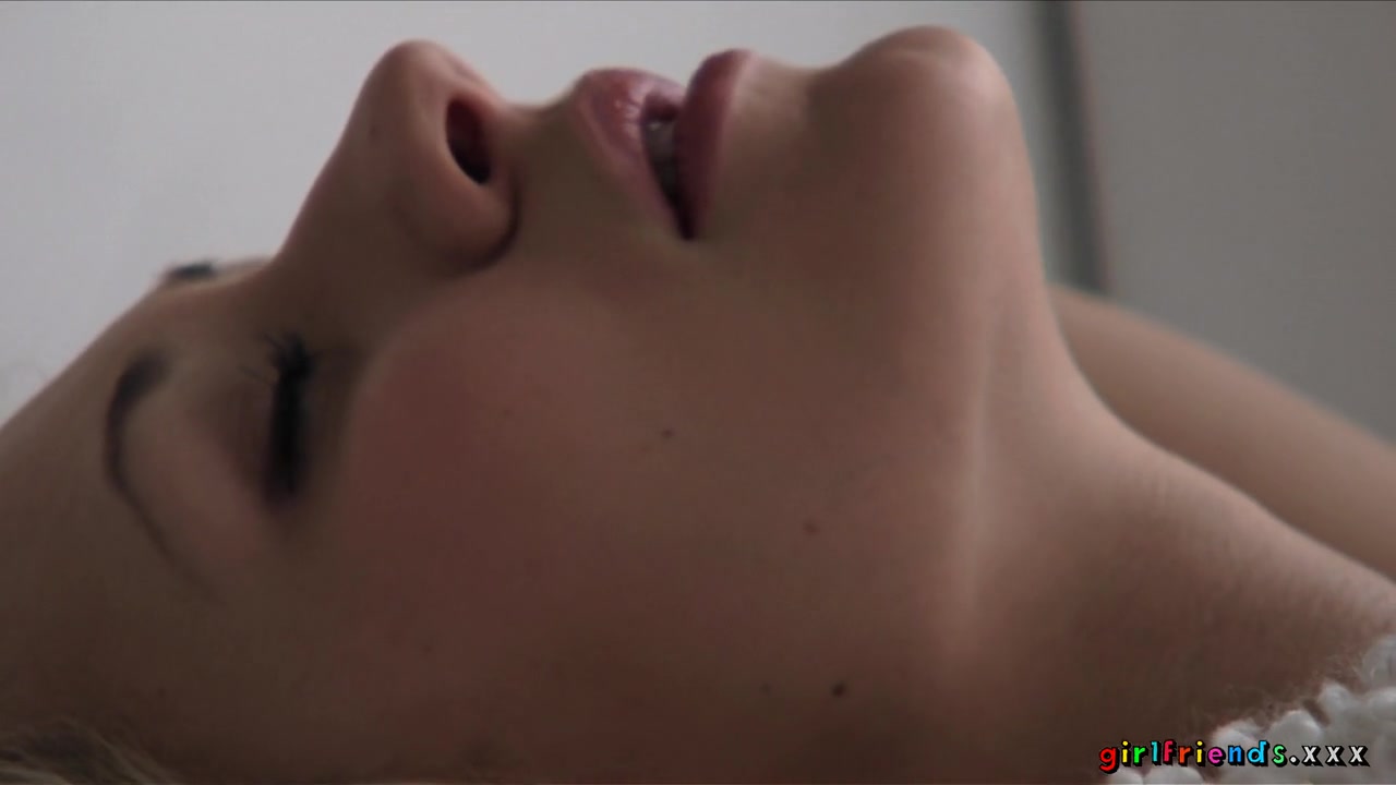 Tracy in Arise - Girlfriends
