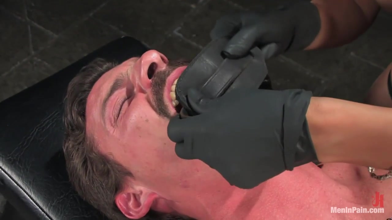 Mistress Shy Love Dominates her slave - MenInPain