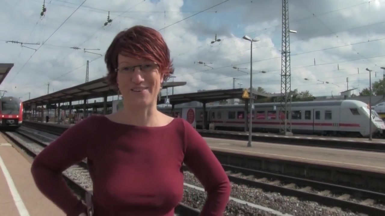 Popp Sylvie In Hard Fuck In A Train Station In Public