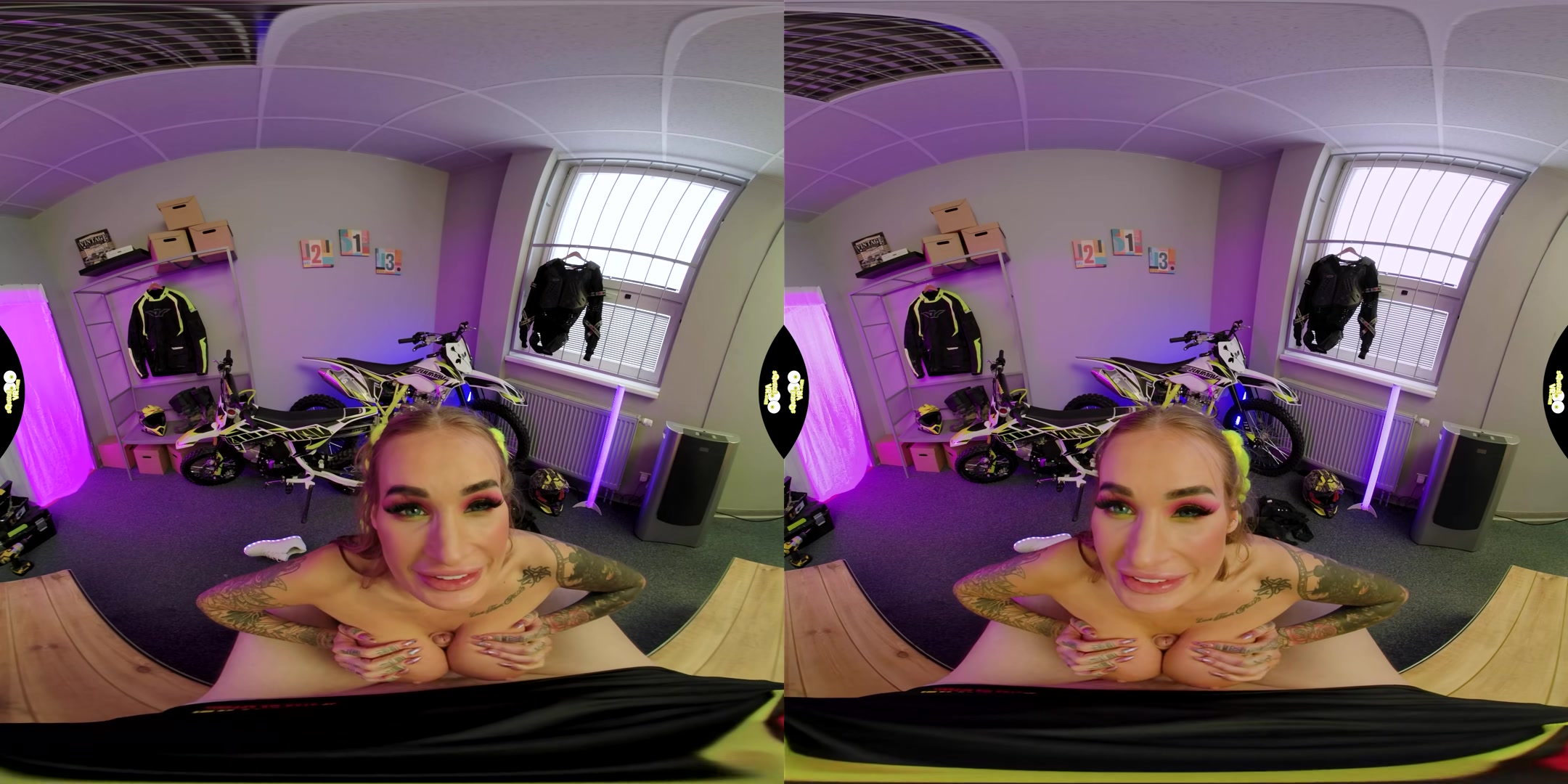 Motorbike or Sex? - SqueezeVR