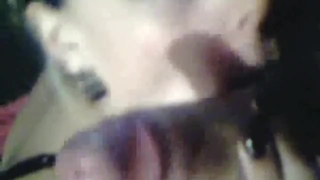 She is an amateur blowjob giver but that made me more horny