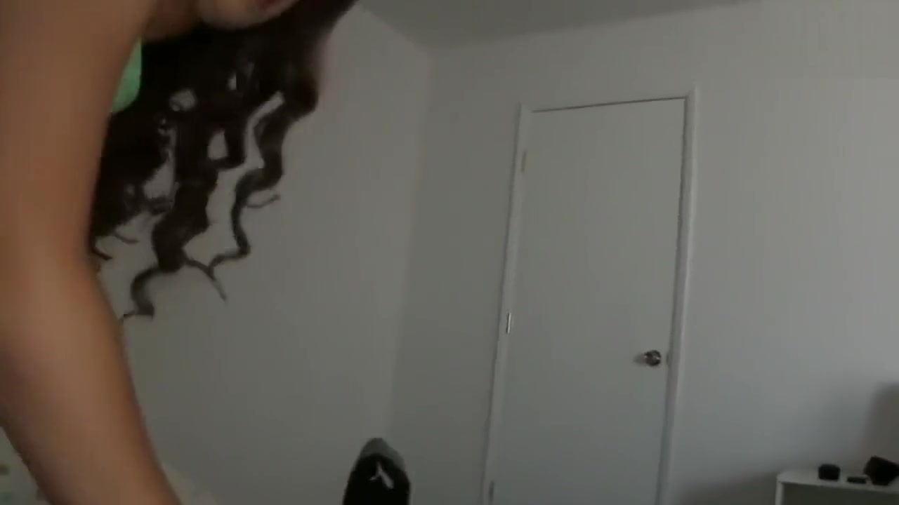 FUCKING MY NEIHGBOURGIRL POV SHE'S HOT