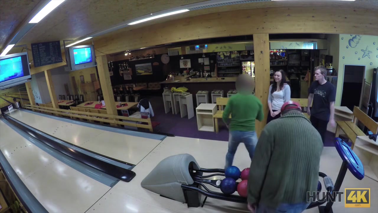 HUNT4K. Couple is tired of bowling, guy wants money, Ornella Morgen wants sex