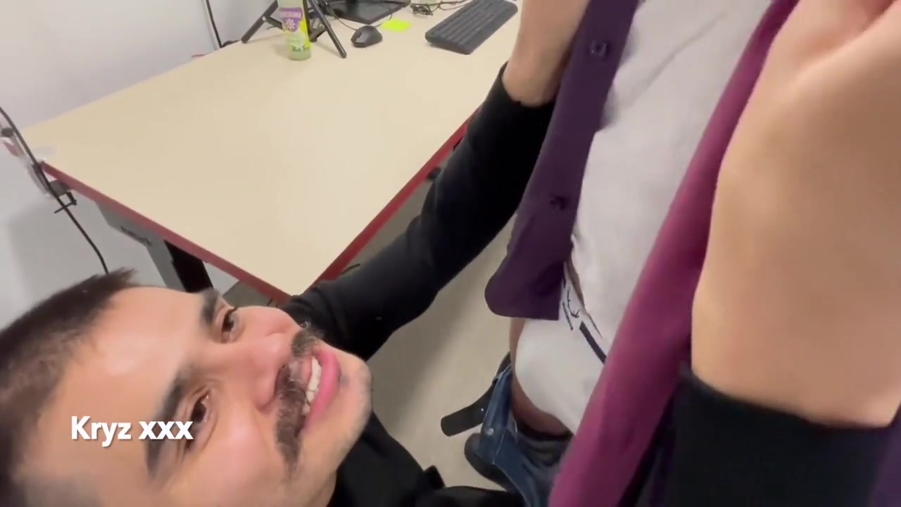 He Fucks Me And Breeds Me In His Office. 5 Min With Gay Porn And Kryz Xxx