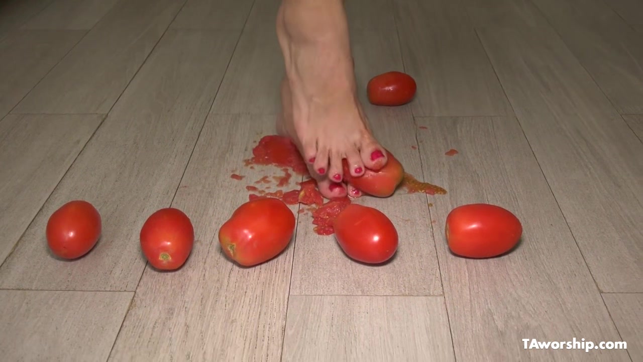 Ambers Tomato Food Foot Fetish - Taworship