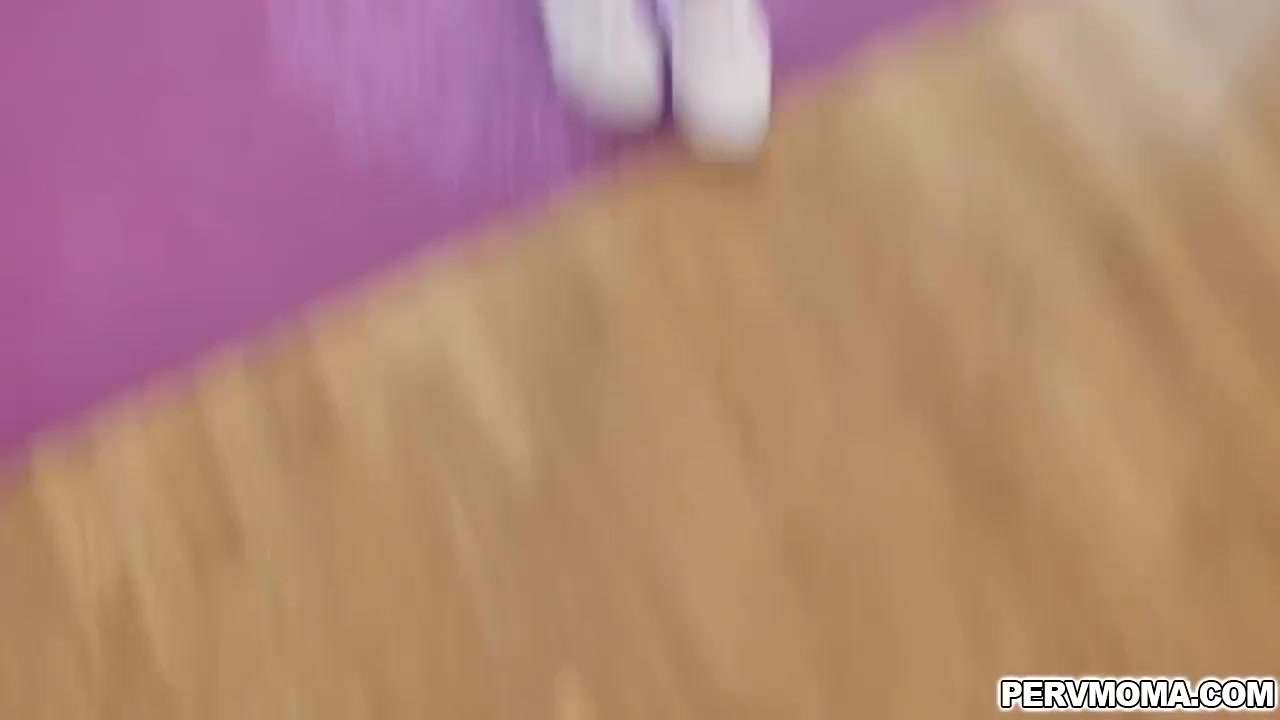 Sucking Her Stepsons Meat And Taking His - Desiree Night