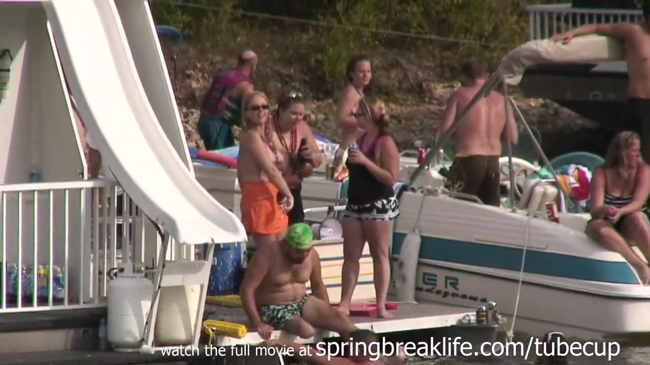 SpringBreakLife Video: Labor Day On The Lake