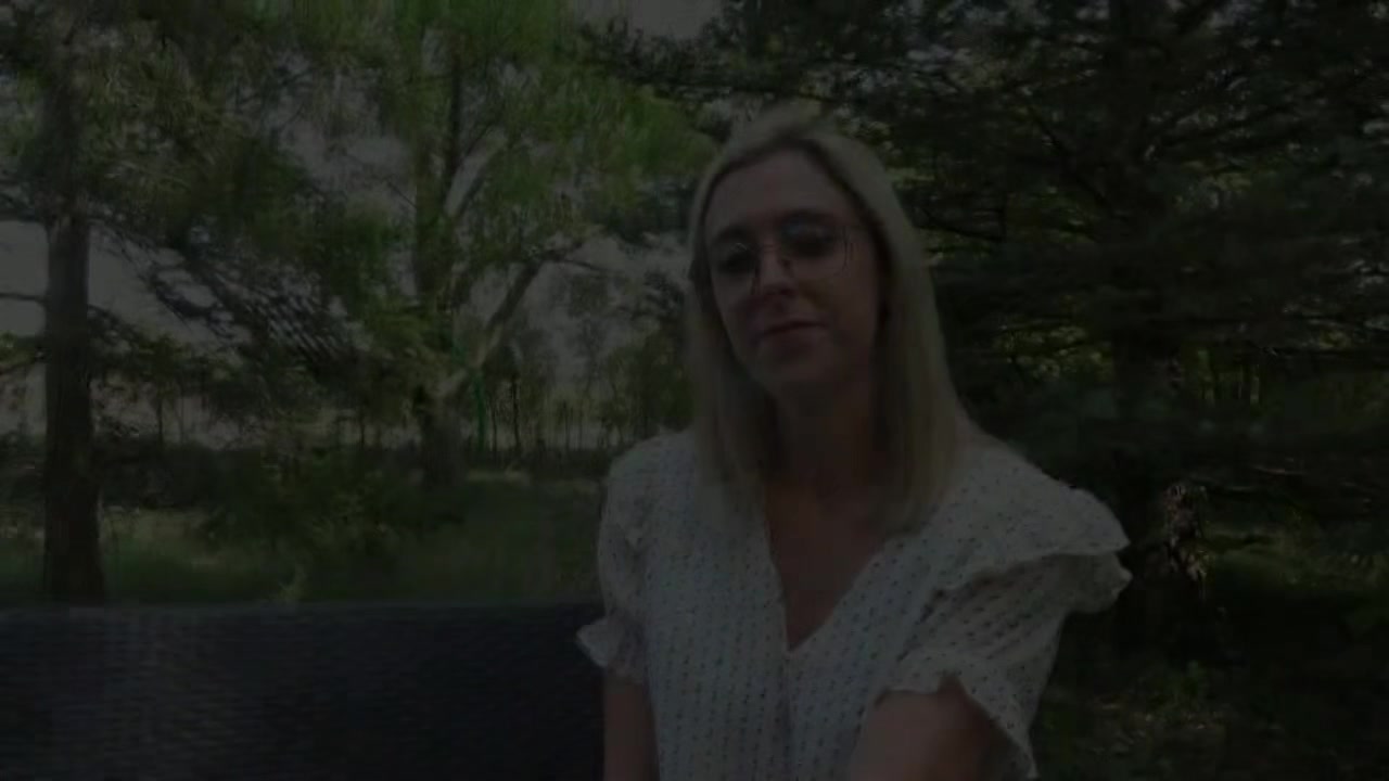 Like a princess, Angy, 35, puts together her own hardcore session! - Jacquie et Michel TV