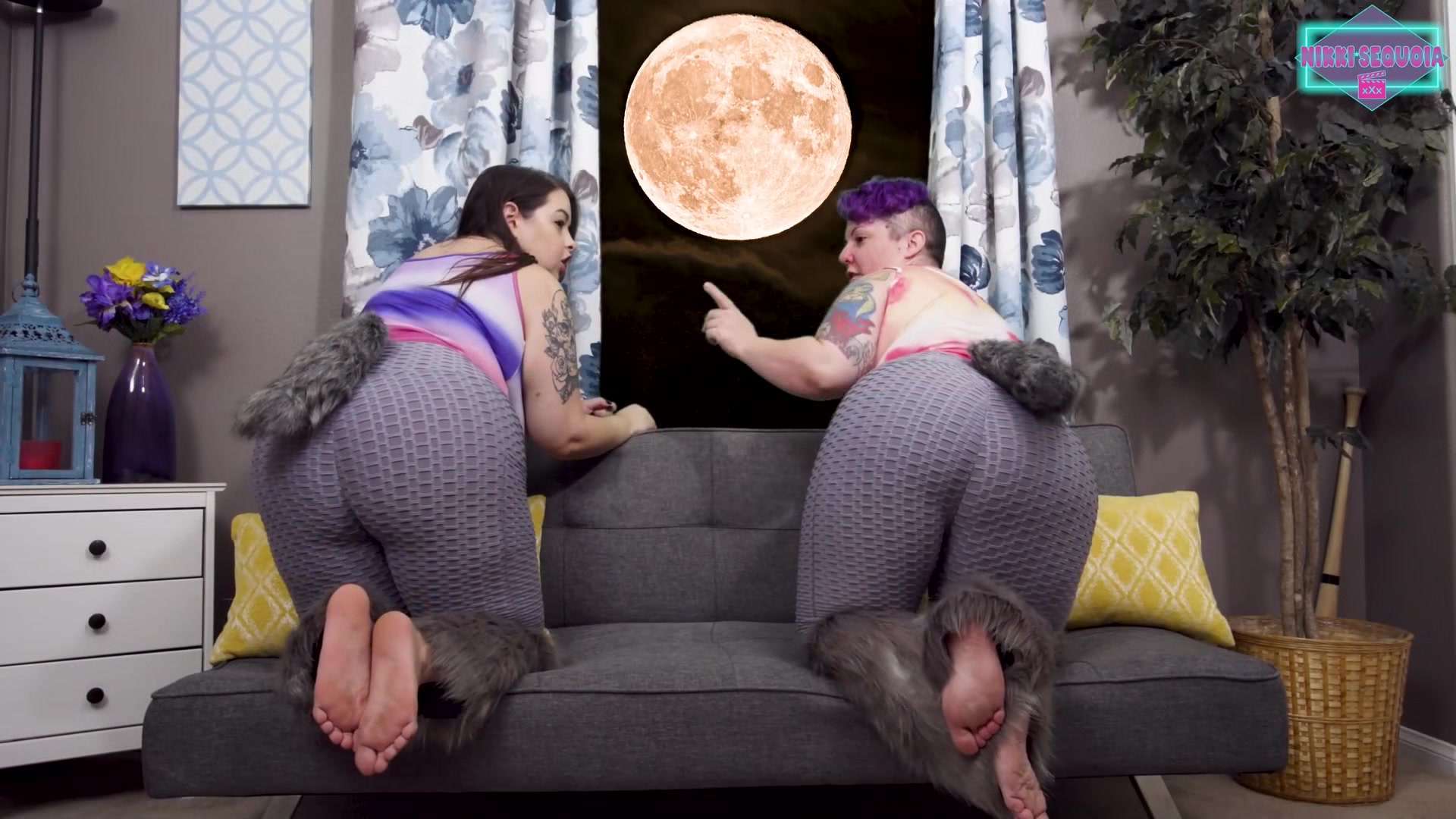 NIKKISFETISHES - Werewolves Gone Wild with Sydney Screams